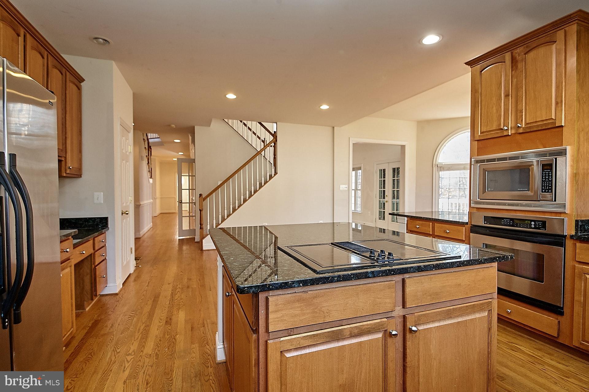 RIVER BEND - Residential