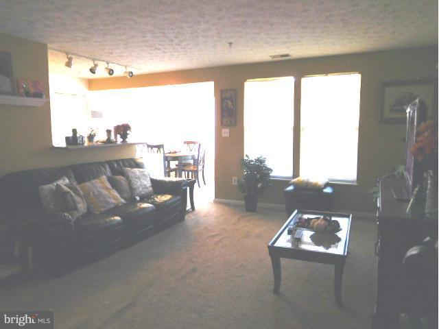 PINEY ORCHARD - Residential Lease