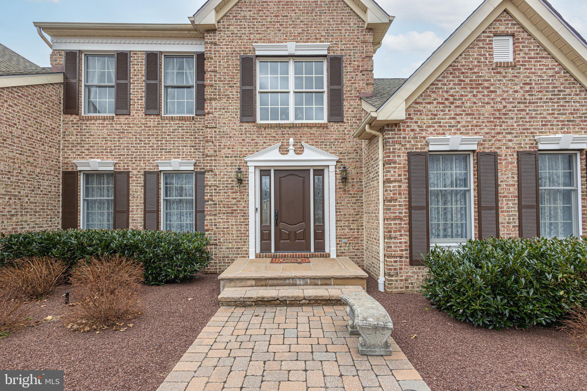 BRIDLE ESTATES - Residential