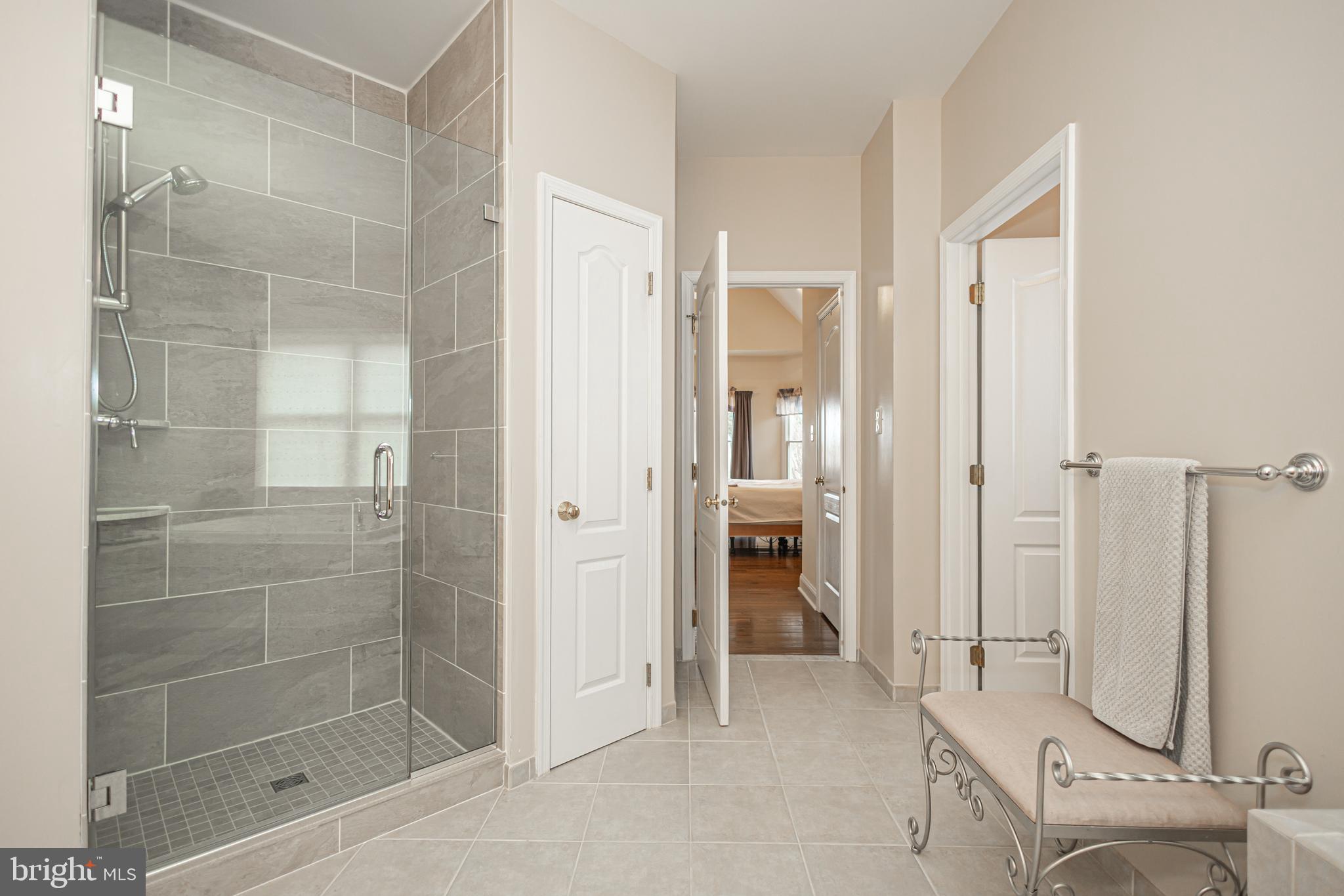 BRIDLE ESTATES - Residential