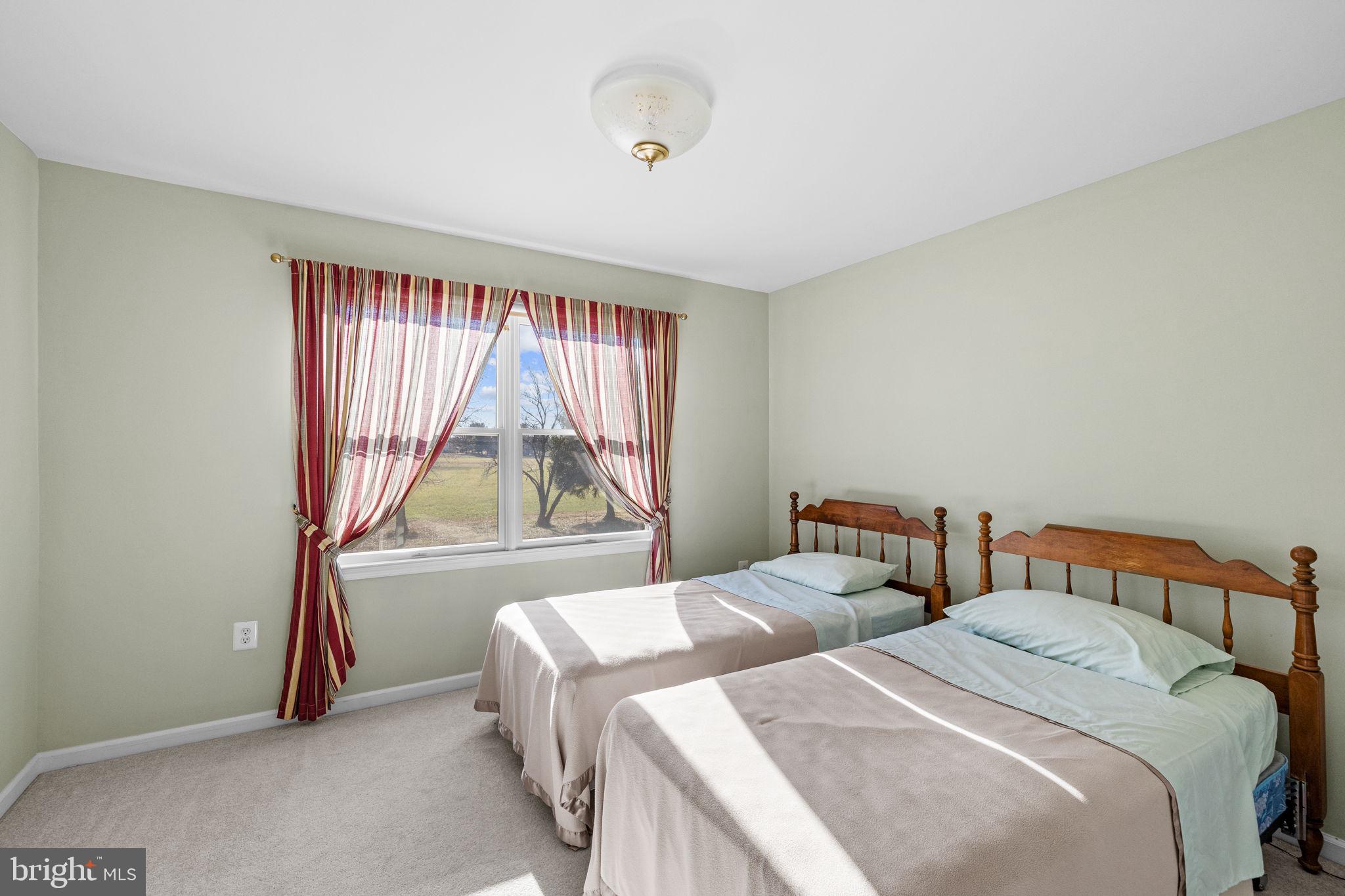 BRIDLE ESTATES - Residential