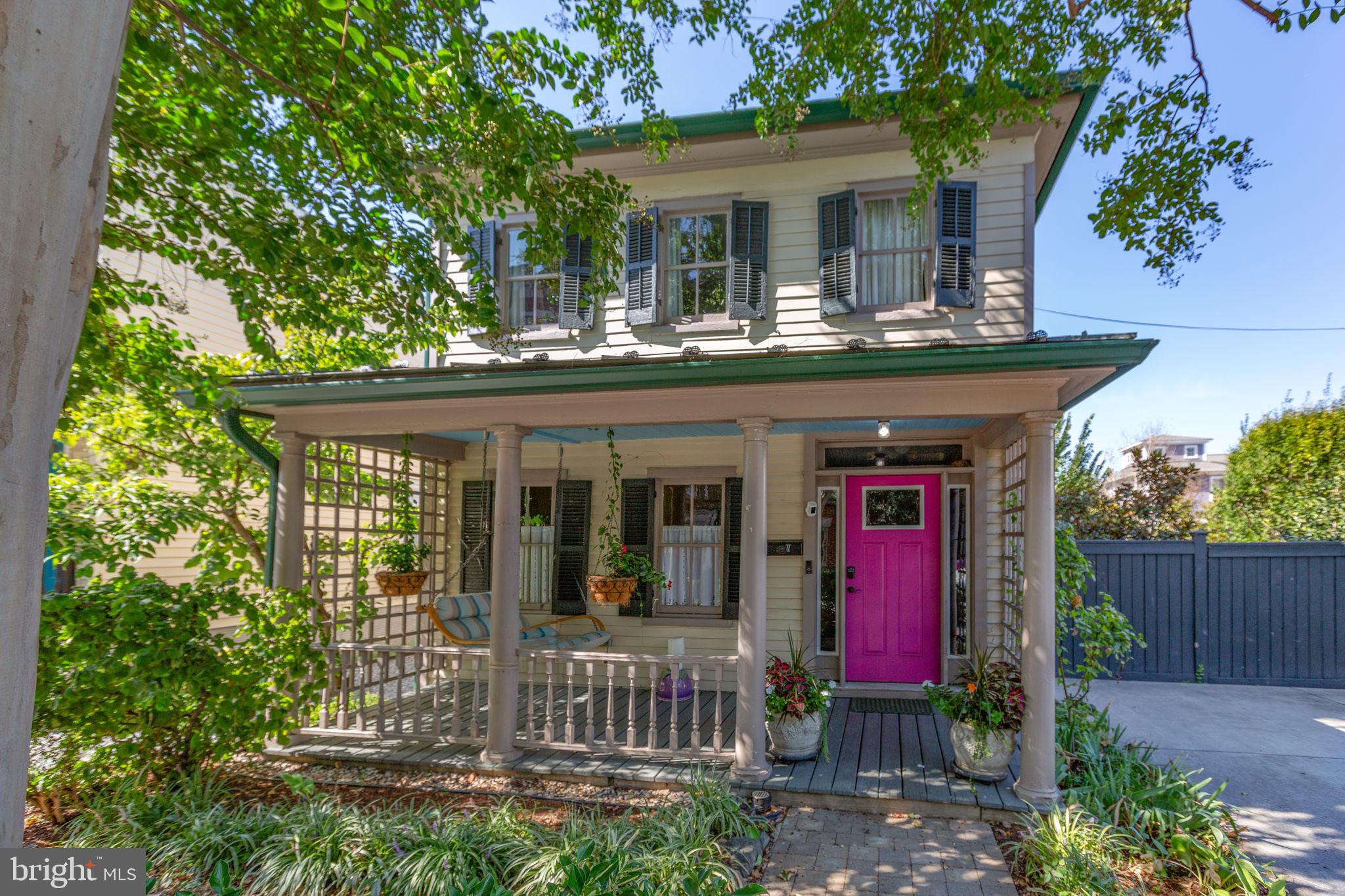 507 AMELIA STREET