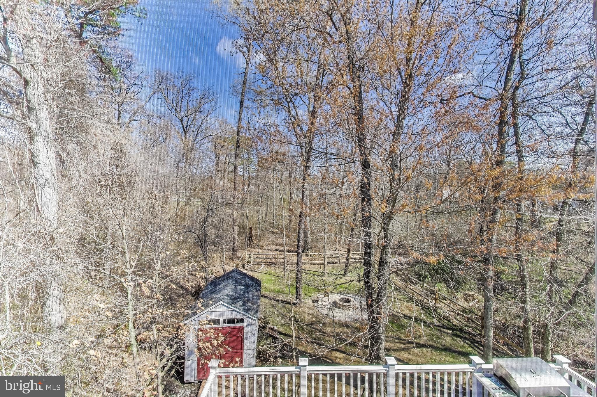 COLONIAL PARK - Residential