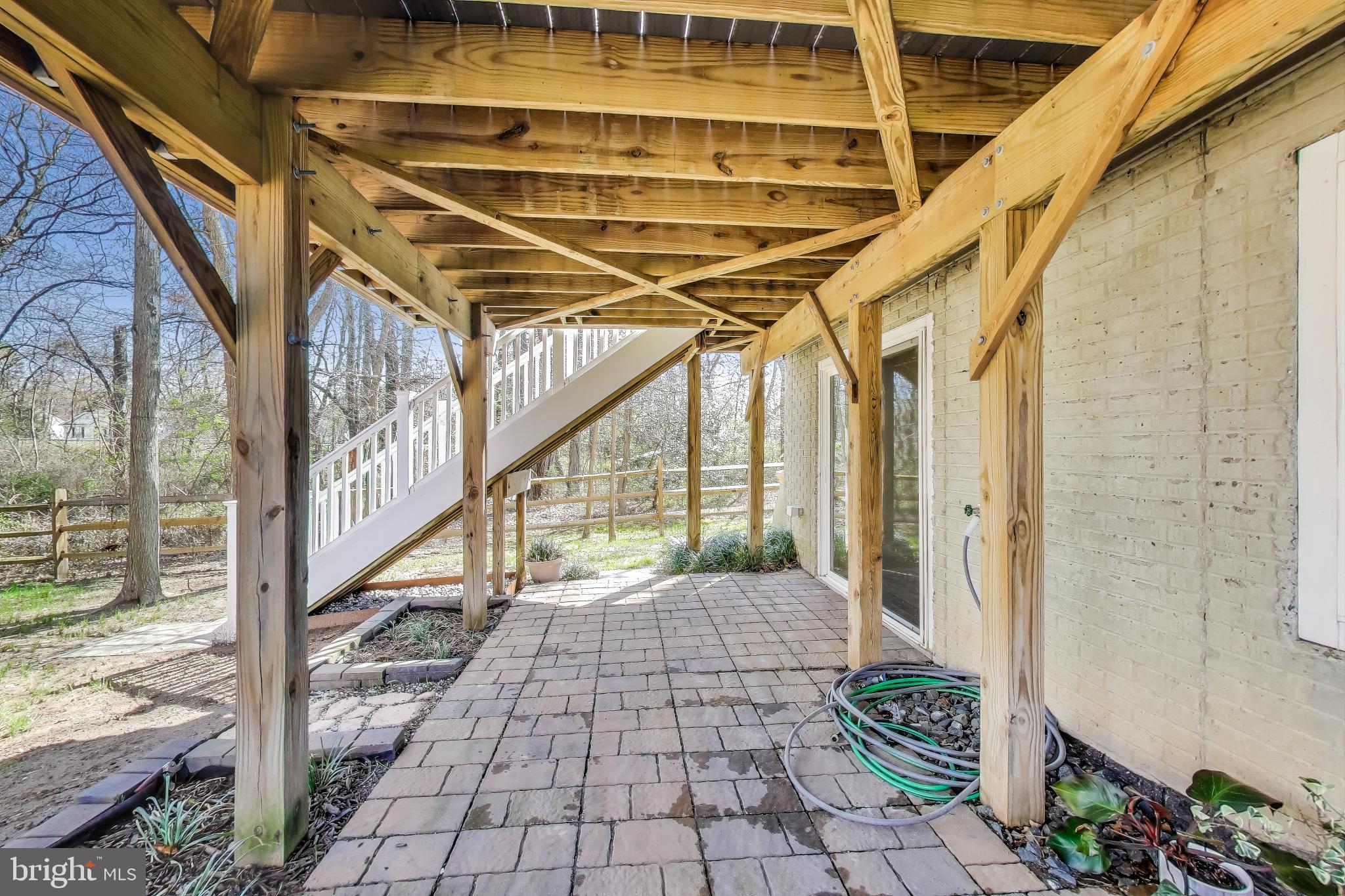 COLONIAL PARK - Residential