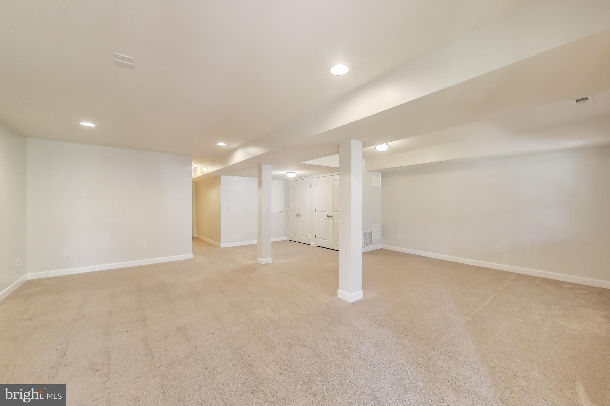 COLONIAL PARK - Residential