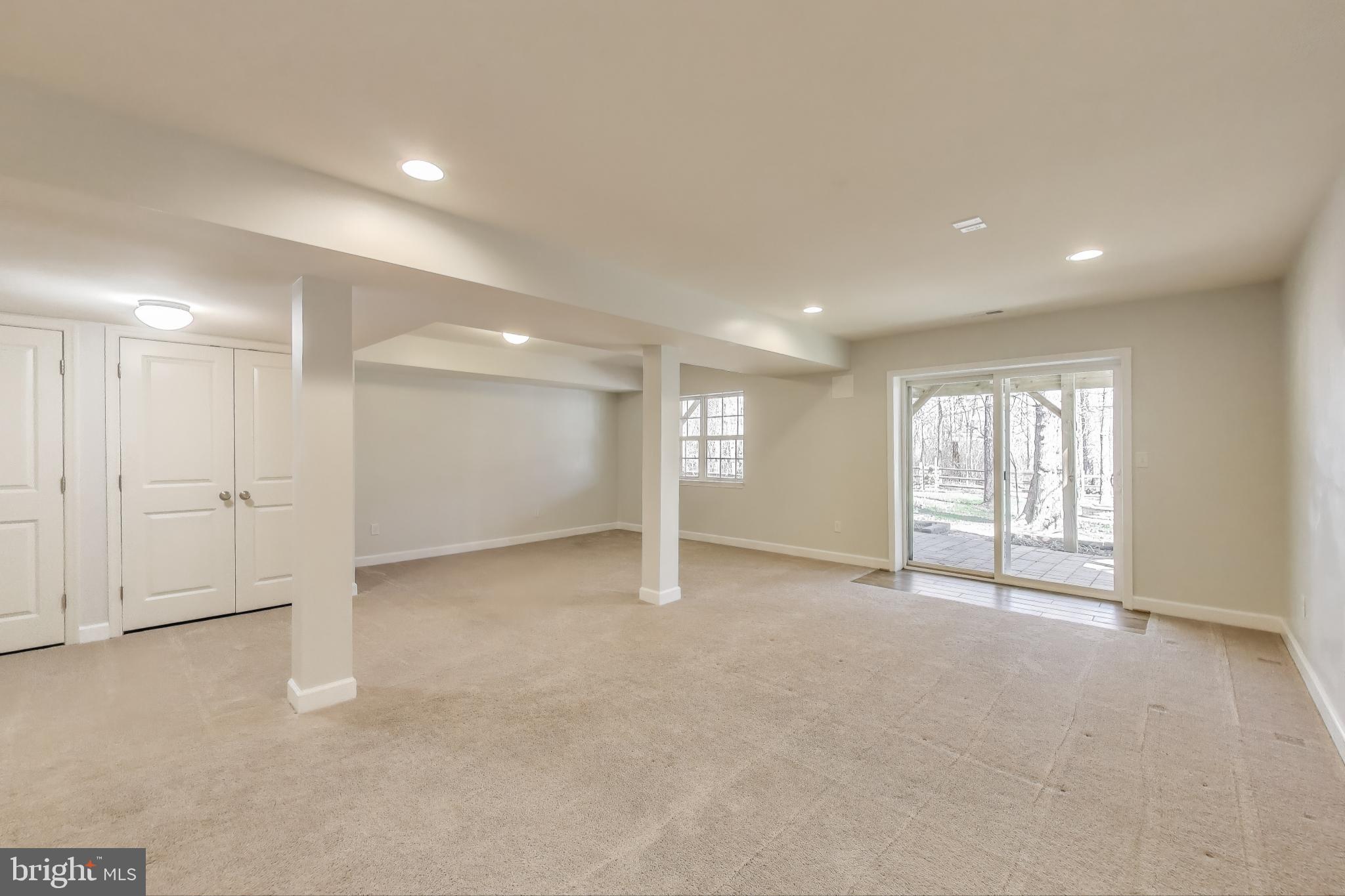 COLONIAL PARK - Residential