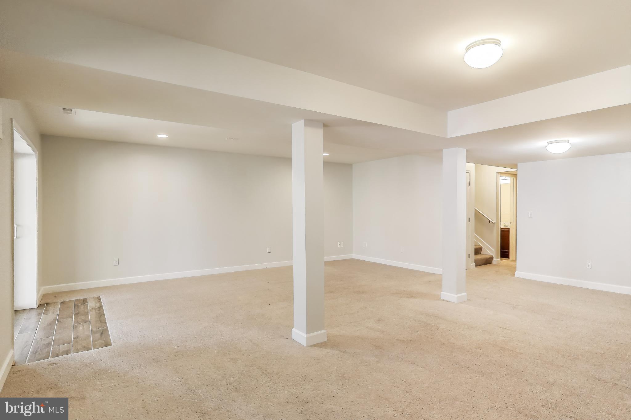 COLONIAL PARK - Residential