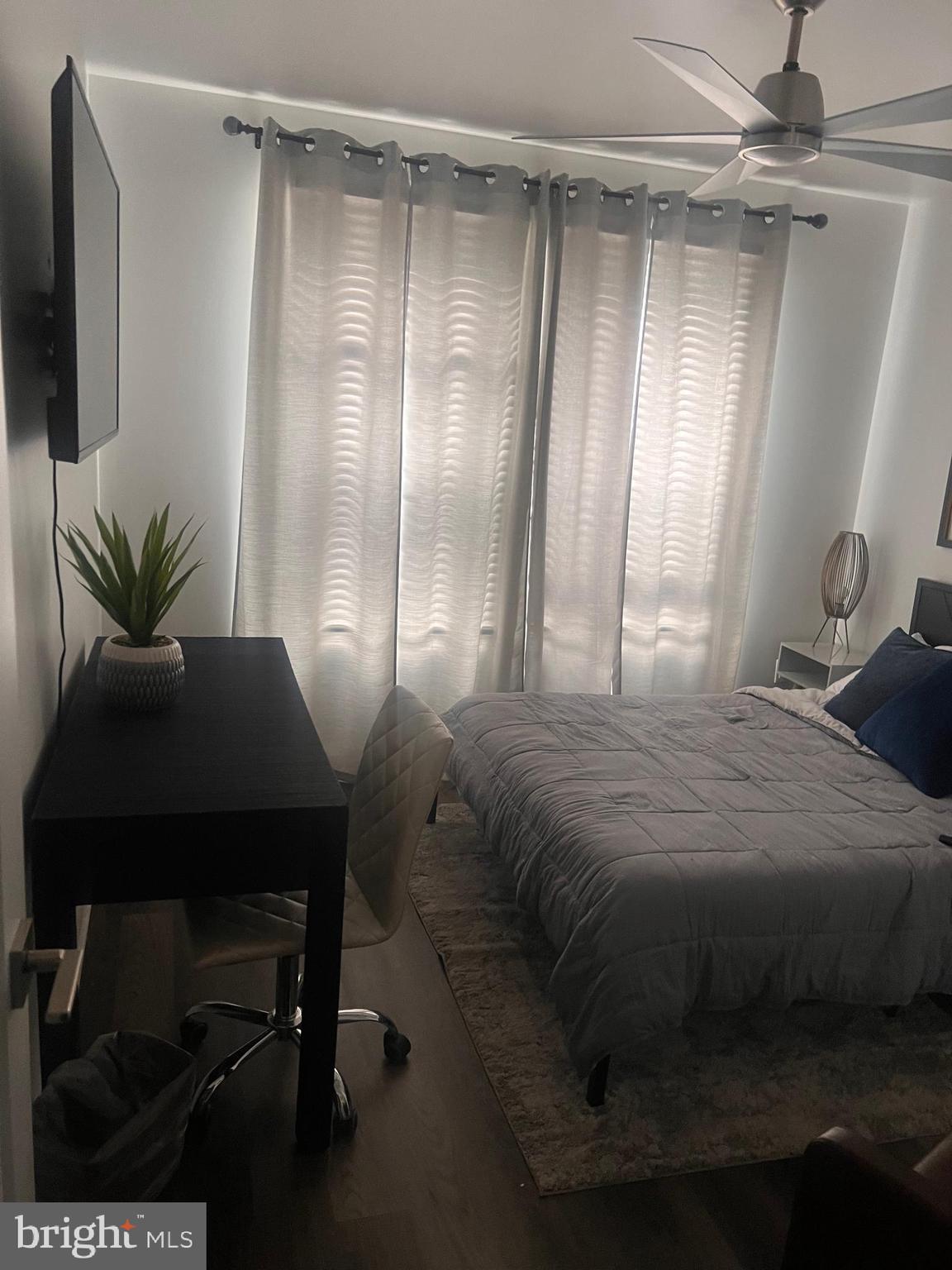 TEMPLE UNIVERSITY - Residential Lease
