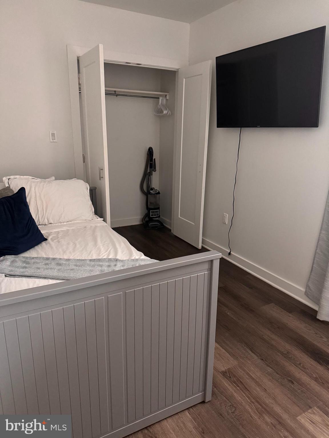 TEMPLE UNIVERSITY - Residential Lease