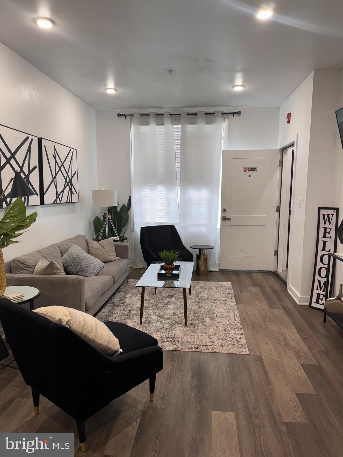 TEMPLE UNIVERSITY - Residential Lease