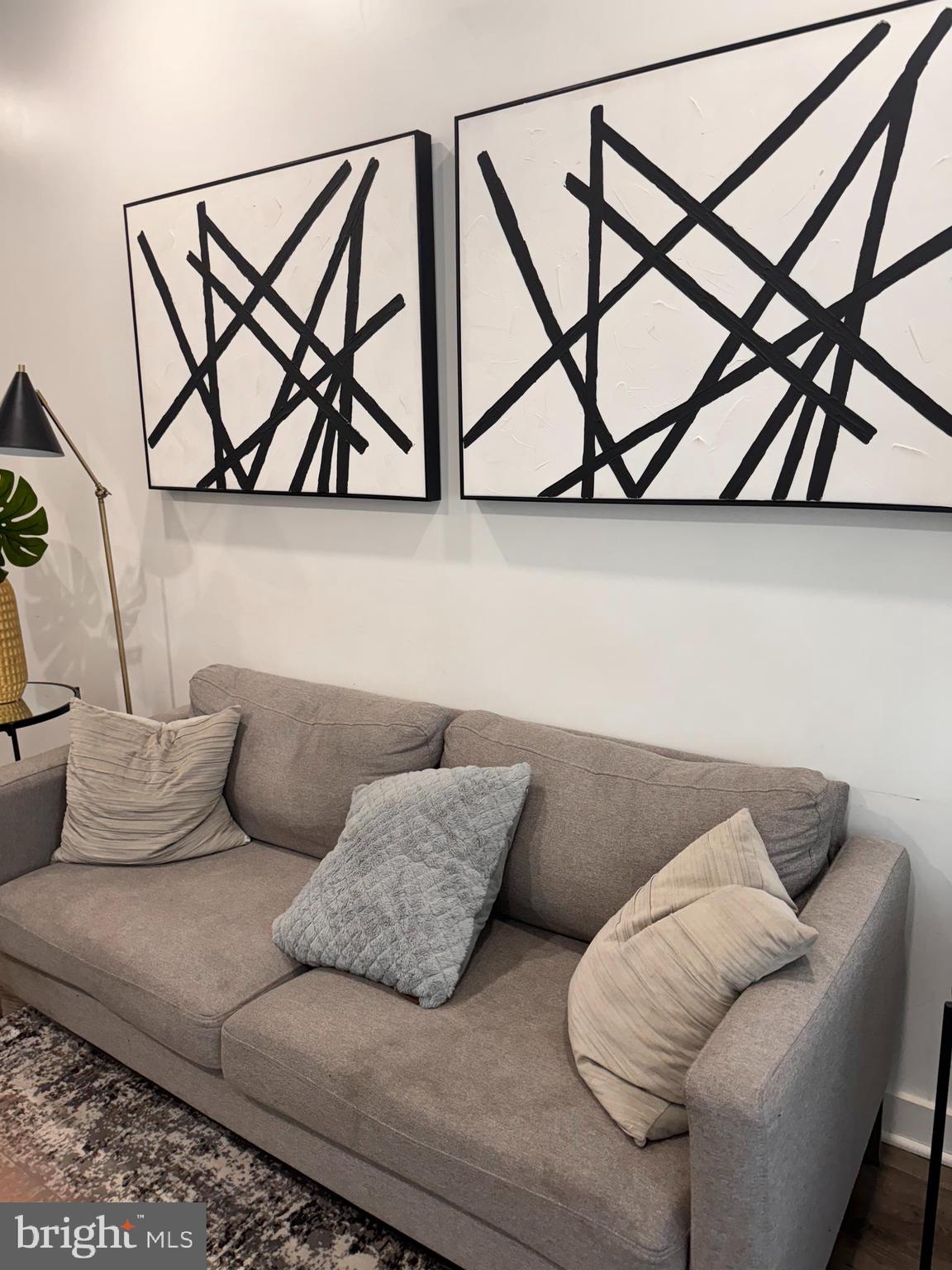 TEMPLE UNIVERSITY - Residential Lease