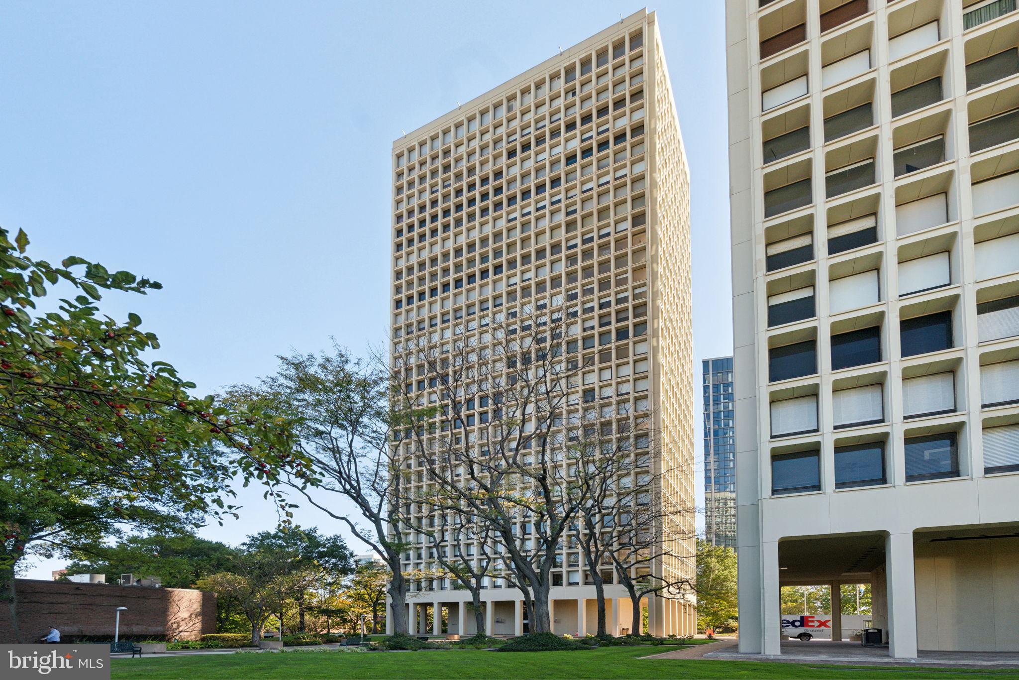 SOCIETY HILL - Residential