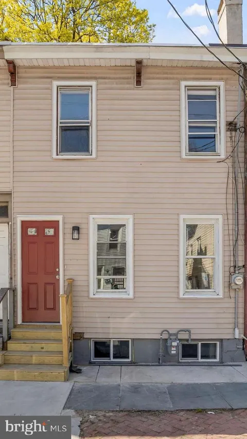 69 Spring Street, Trenton, NJ MLS: NJME2058496