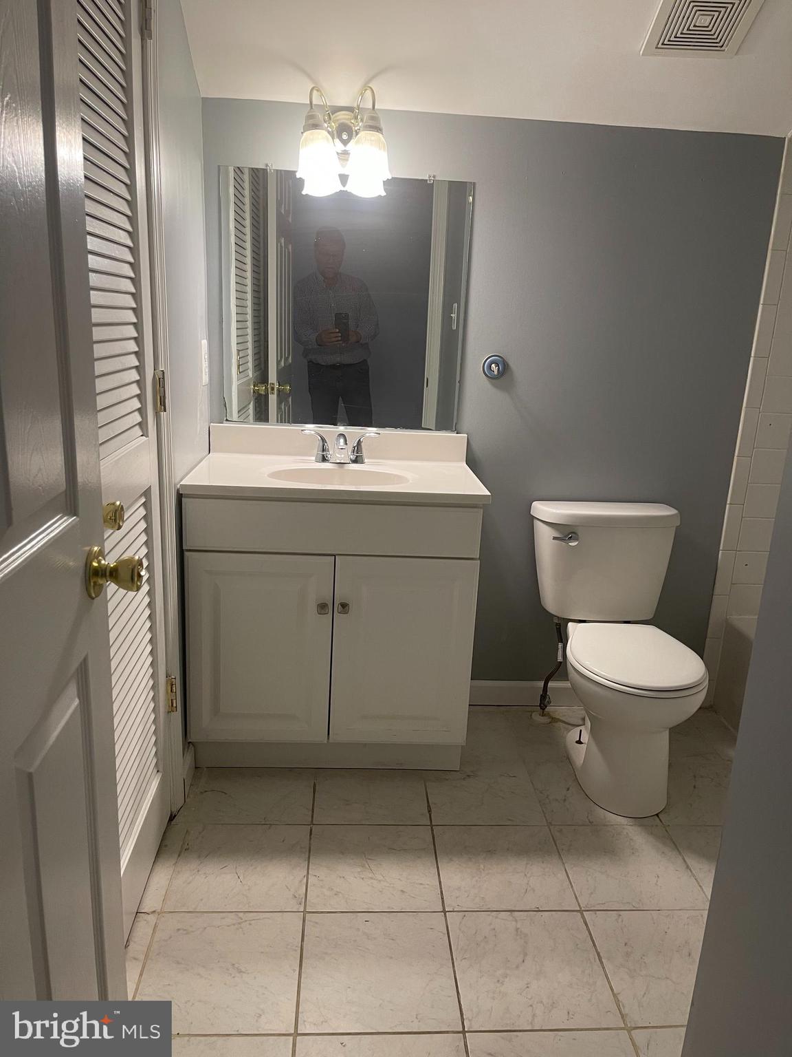 SUMMERHOUSE II CONDO - Residential