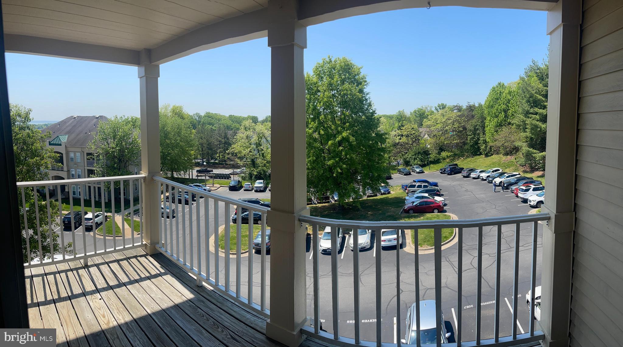 SUMMERHOUSE II CONDO - Residential