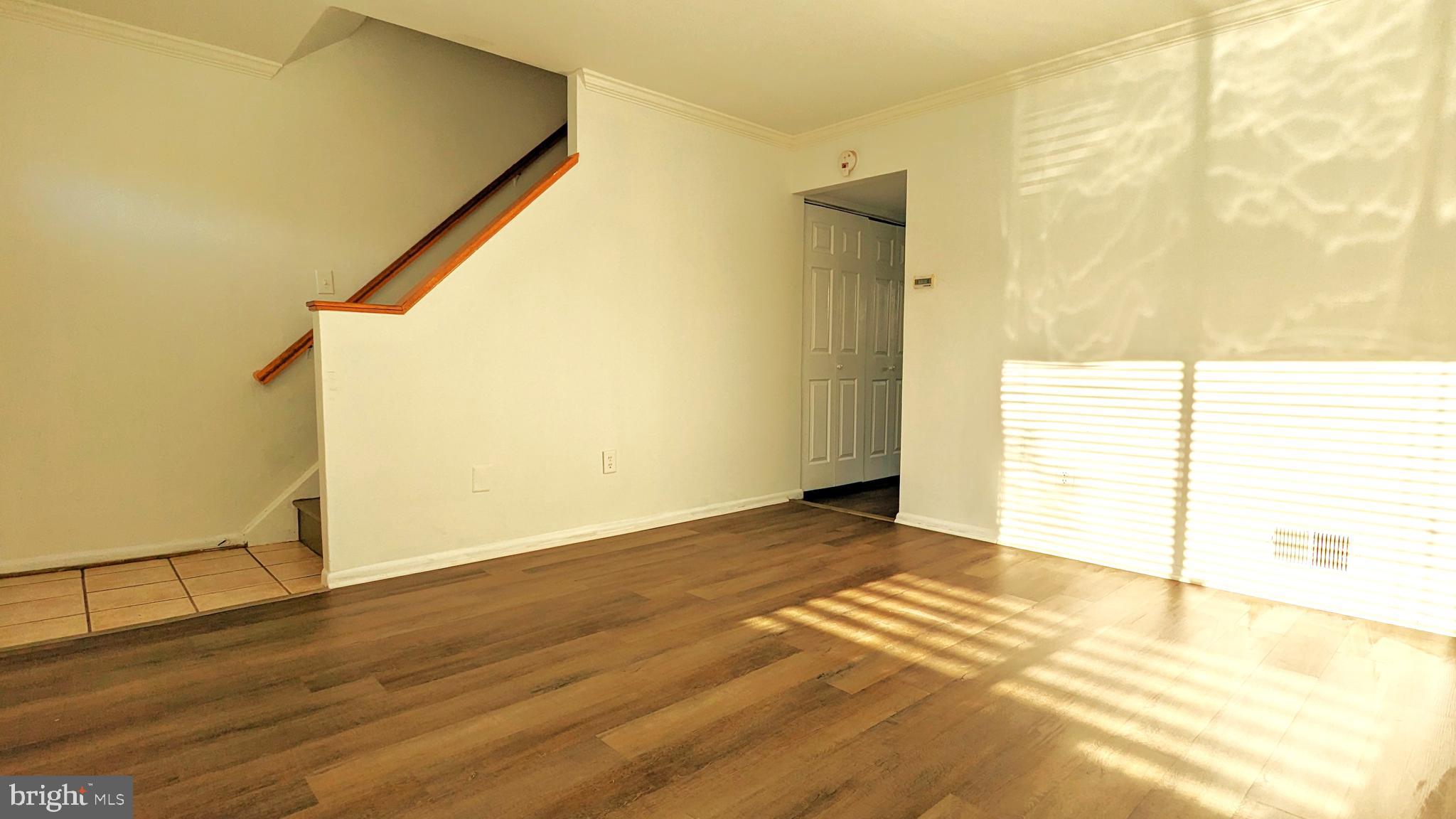 REFLECTION LAKE - Residential Lease