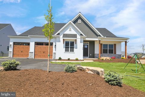 774 OXFORD DRIVE 7 YORK PA 17406