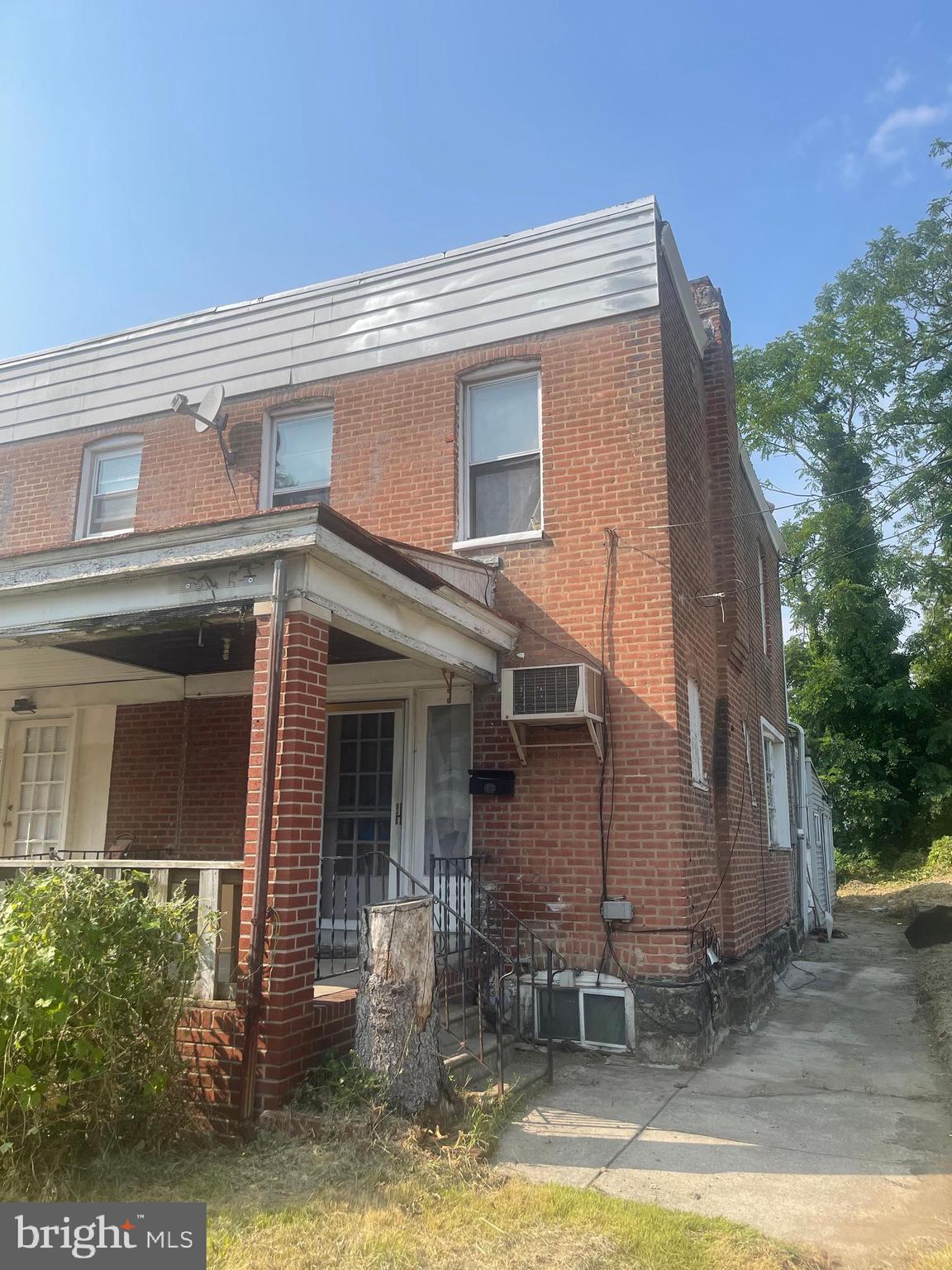 Investor Alert! Great 3 bedroom with covered front porch, front an rear yards, house is cleaned out and ready for renovation, updated hot water heater, forced air hvac system. Large bathroom with jacuzzi tub. This one won't last long! Sold in as-is condition.