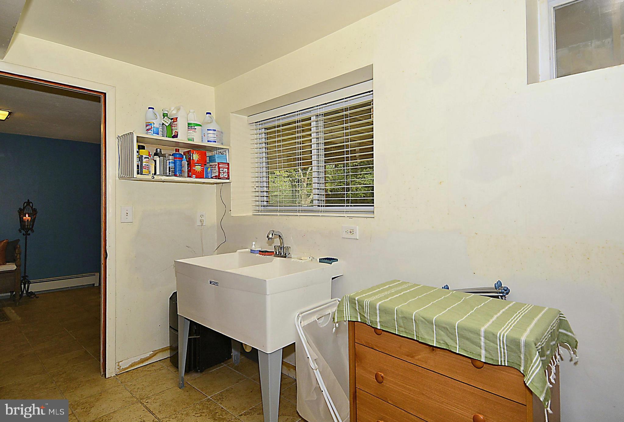 SLEEPY HOLLOW KNOLL - Residential