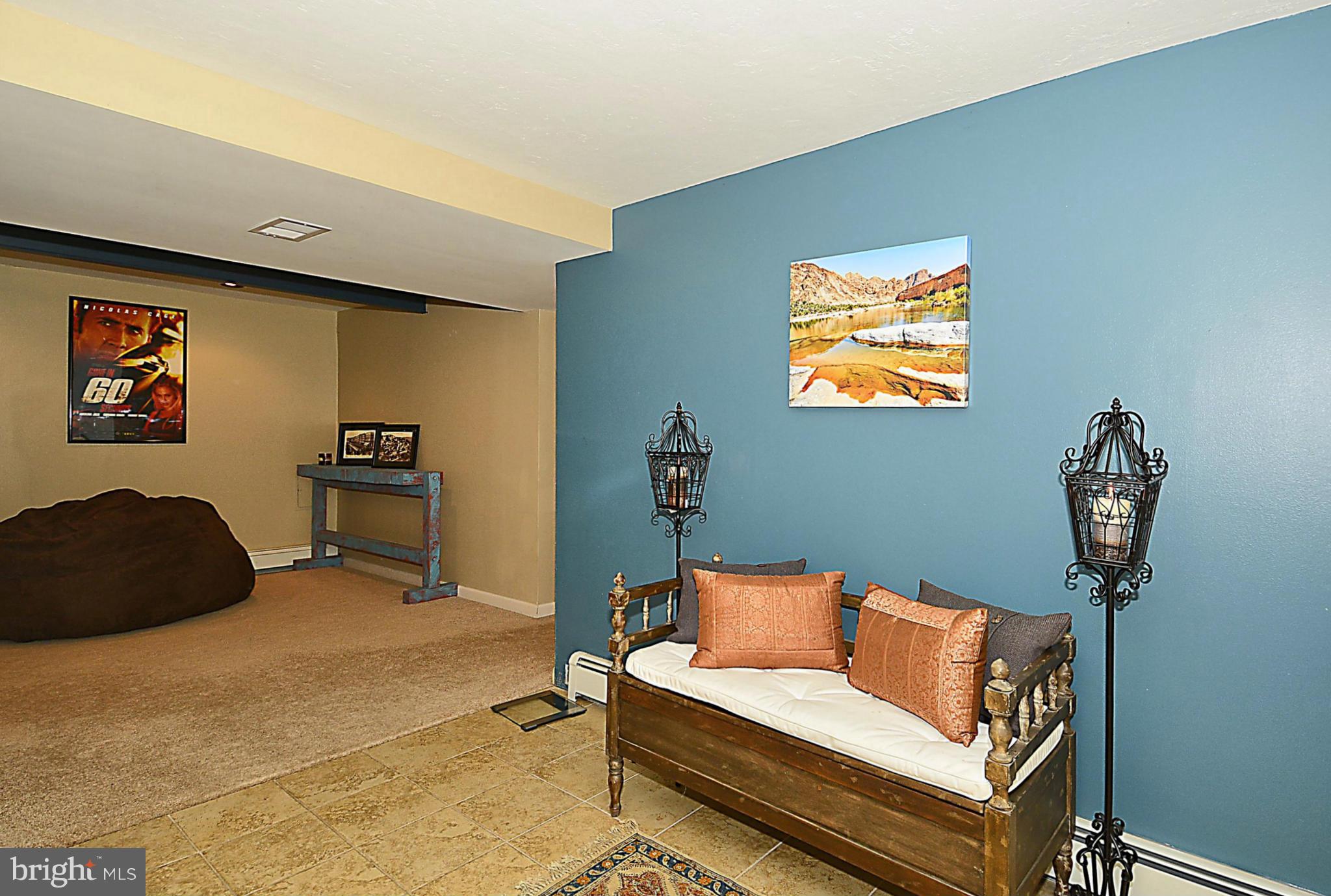 SLEEPY HOLLOW KNOLL - Residential