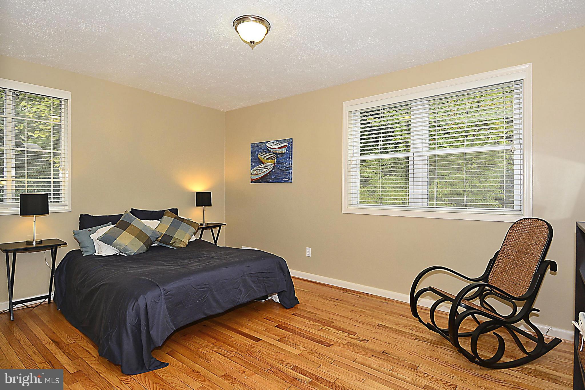 SLEEPY HOLLOW KNOLL - Residential