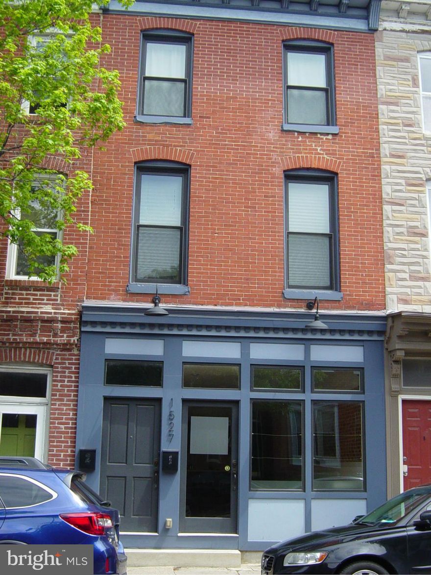 List and Sold simultaneously........!