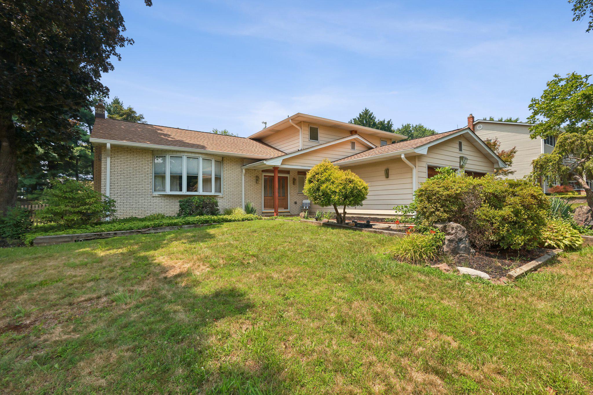 Photo 1 of 25 — 88 TUDOR DRIVE, HAMILTON, NJ 08690