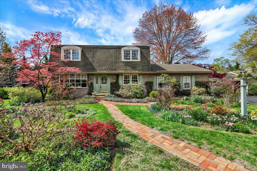 Charming brick 2story in Exeter Schools with outstanding Cul-de-sac location. Walk into the foyer and enjoy a lg formal livingrm to the left and a formal diningrm with HW floors to the right. As you continue from the foyer you enter the Mod. Kit. with a food prep. island, corian counters and breakfast area overlooking the patio. The kitchen leads to the 23' familyrm with doors to the entertainment patio and deck. A powder rm and laundry rm complete the first floor. Upstairs consists of 4bedrms with HW floors the main 19' bedrm having it's own fullbathrm and the remaining 3 bedrms sharing the main bathrm with a tub and shower. All bedrms having very nice closet space. When you head downstairs there is a finished 18x18 rec rm with carpeting & shelving great for entertaining and lots of room to expand. An efficient wood burning stove makes this home cozy in the winter and Cent. Air keeps things cool in the summer. Wonderful Landscaping completes this great picture in one of Exeters nicest neighborhoods. Great property, great buy!