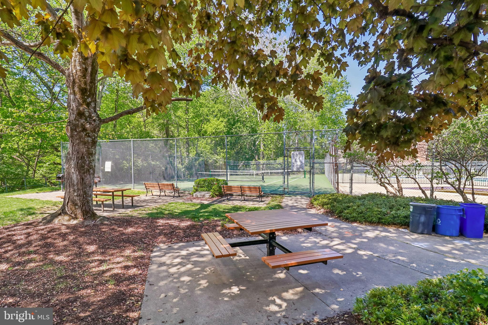 PARKSIDE CONDOMINIUMS - Residential