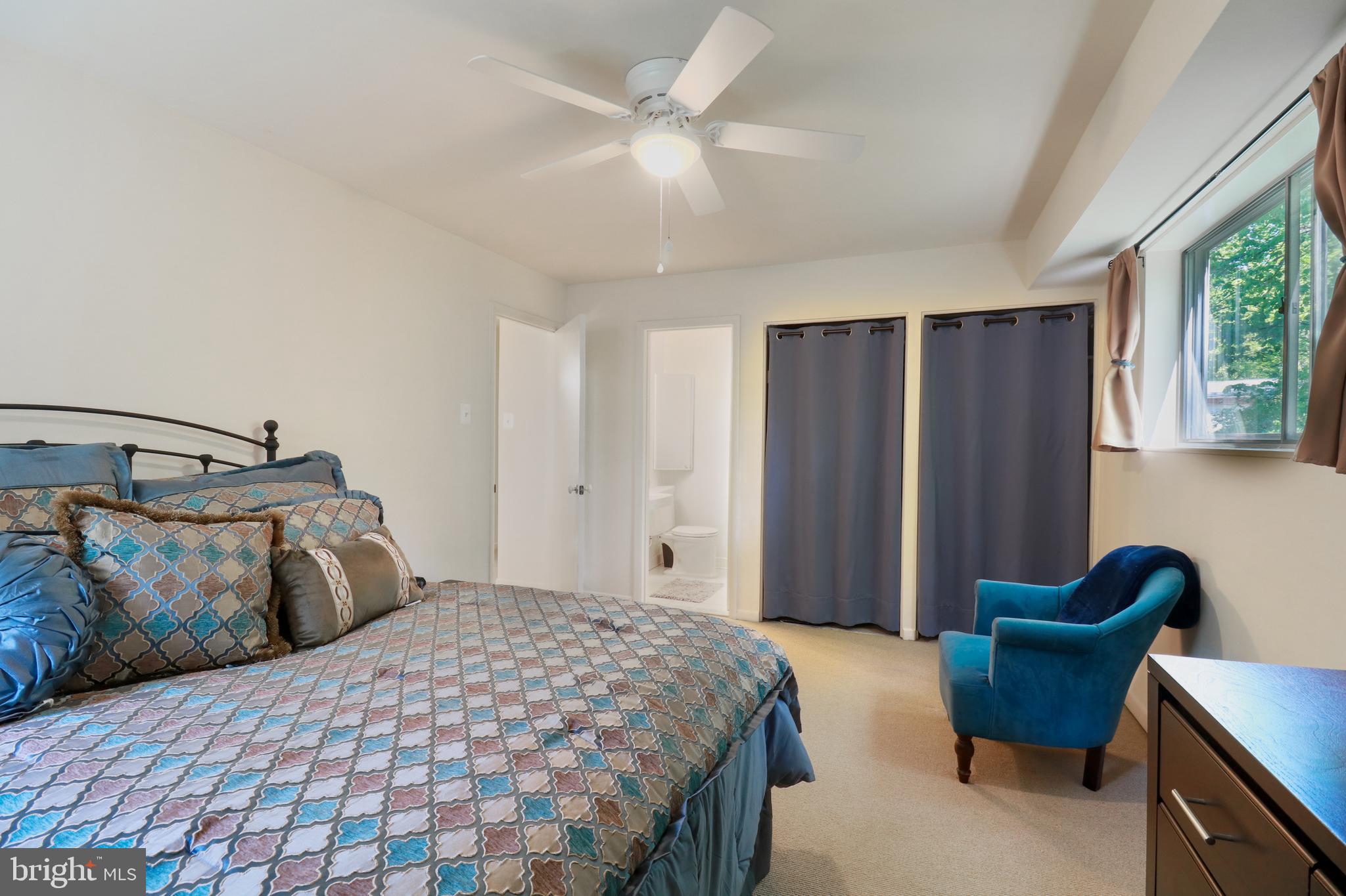 PARKSIDE CONDOMINIUMS - Residential