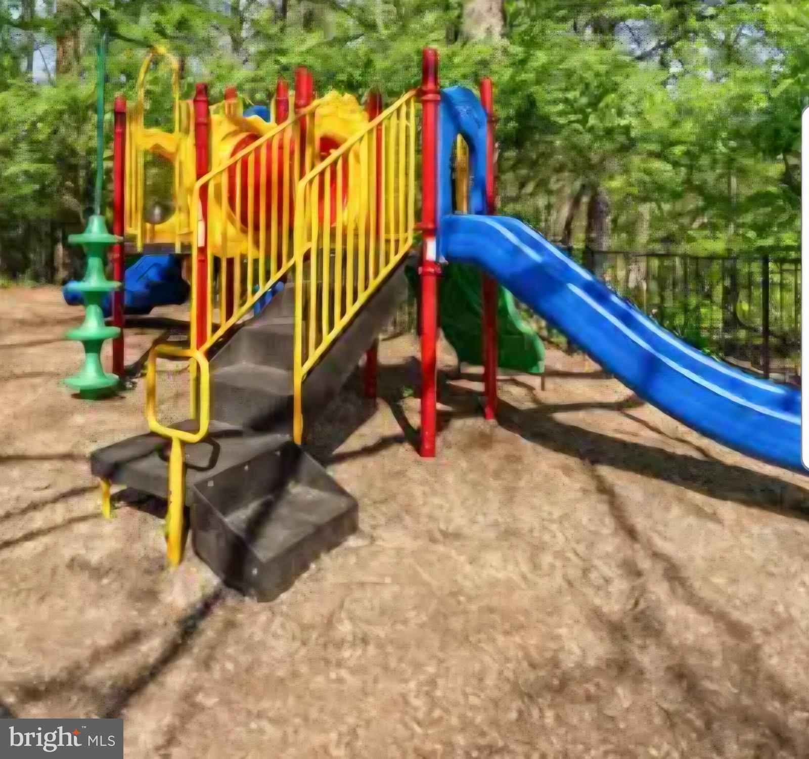 PARKSIDE CONDOMINIUMS - Residential