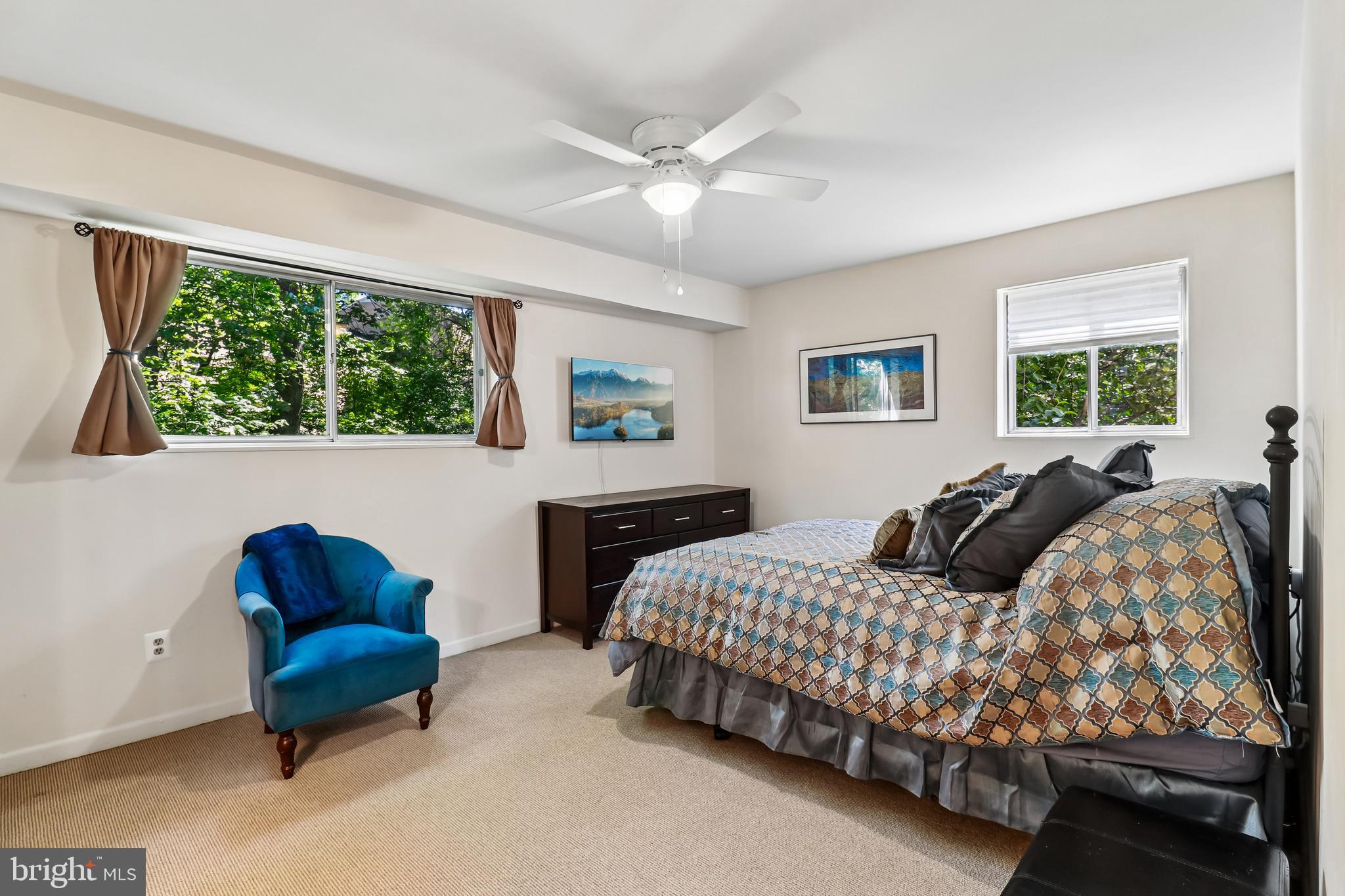 PARKSIDE CONDOMINIUMS - Residential