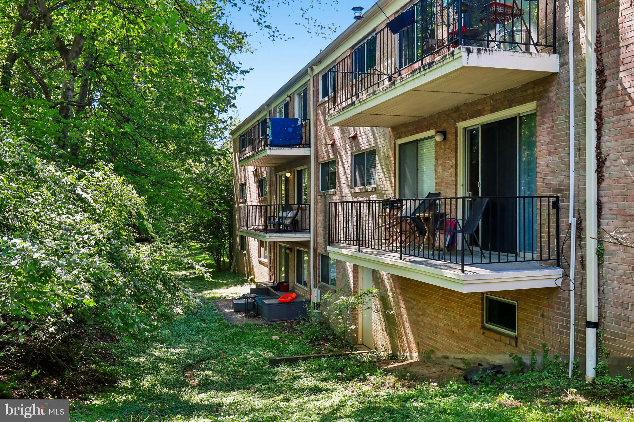 PARKSIDE CONDOMINIUMS - Residential