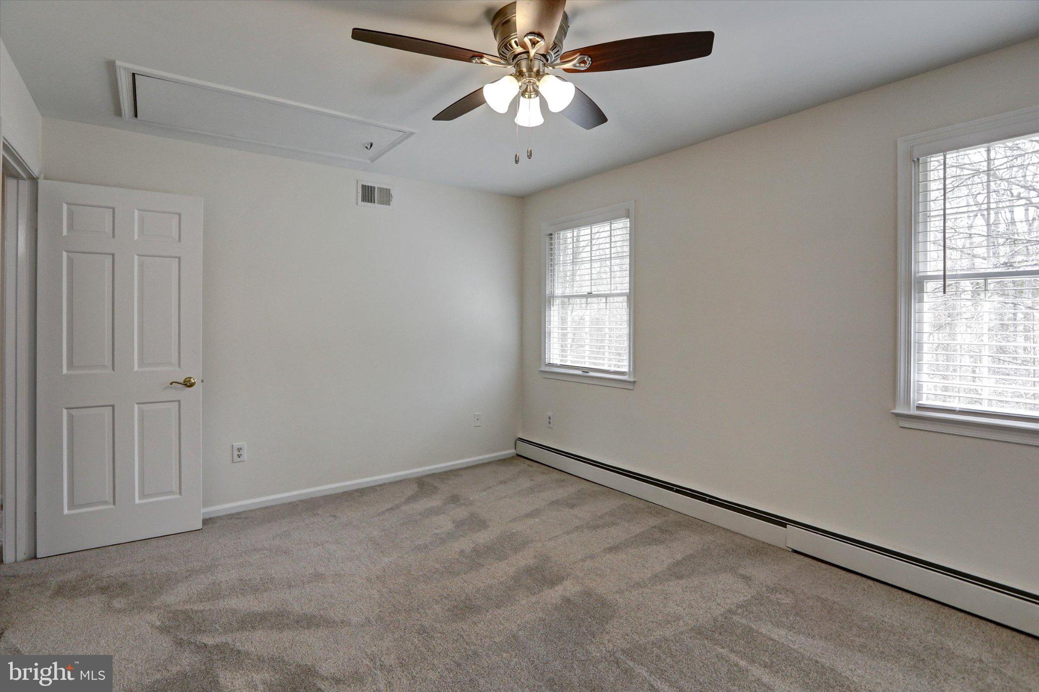 HARBOR HILLS - Residential