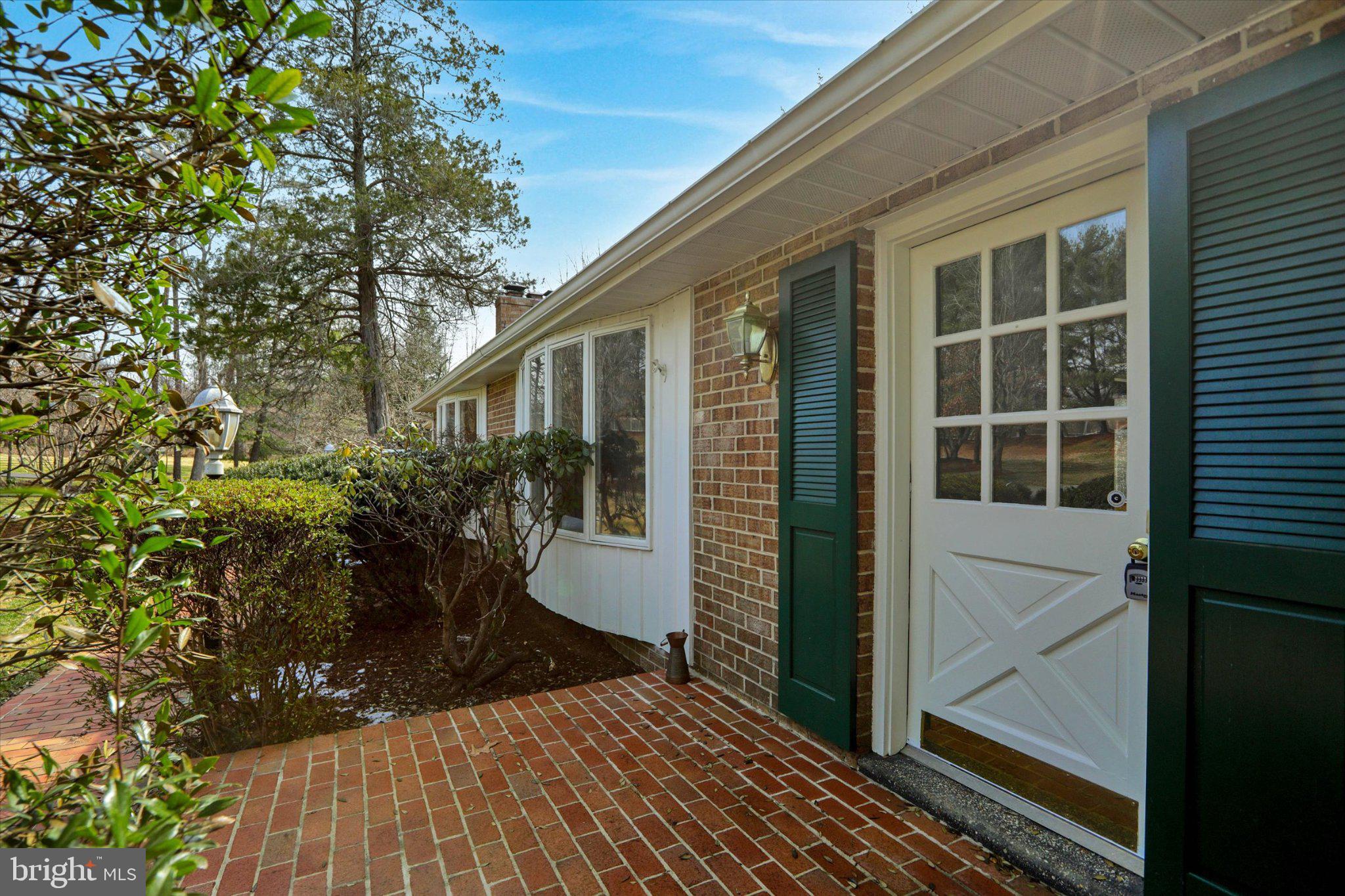 HARBOR HILLS - Residential