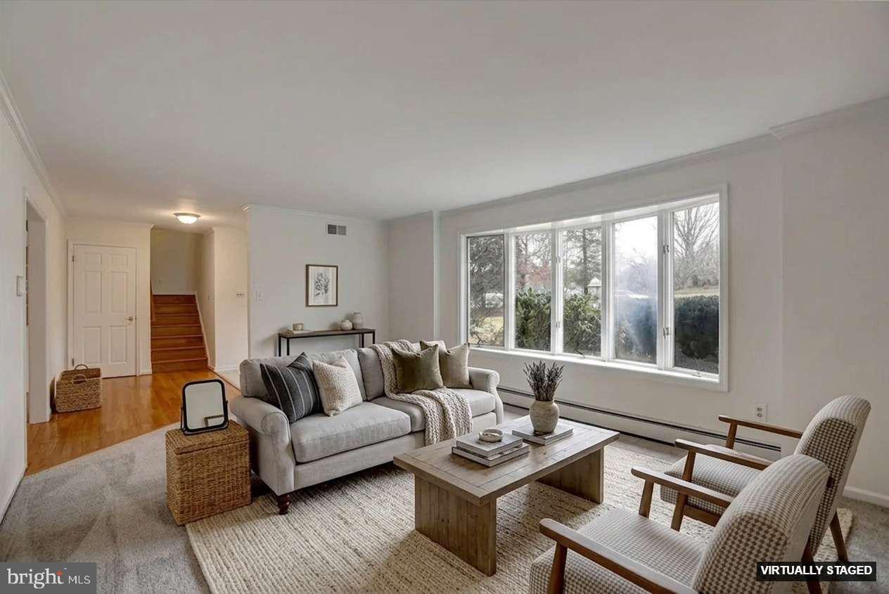 HARBOR HILLS - Residential