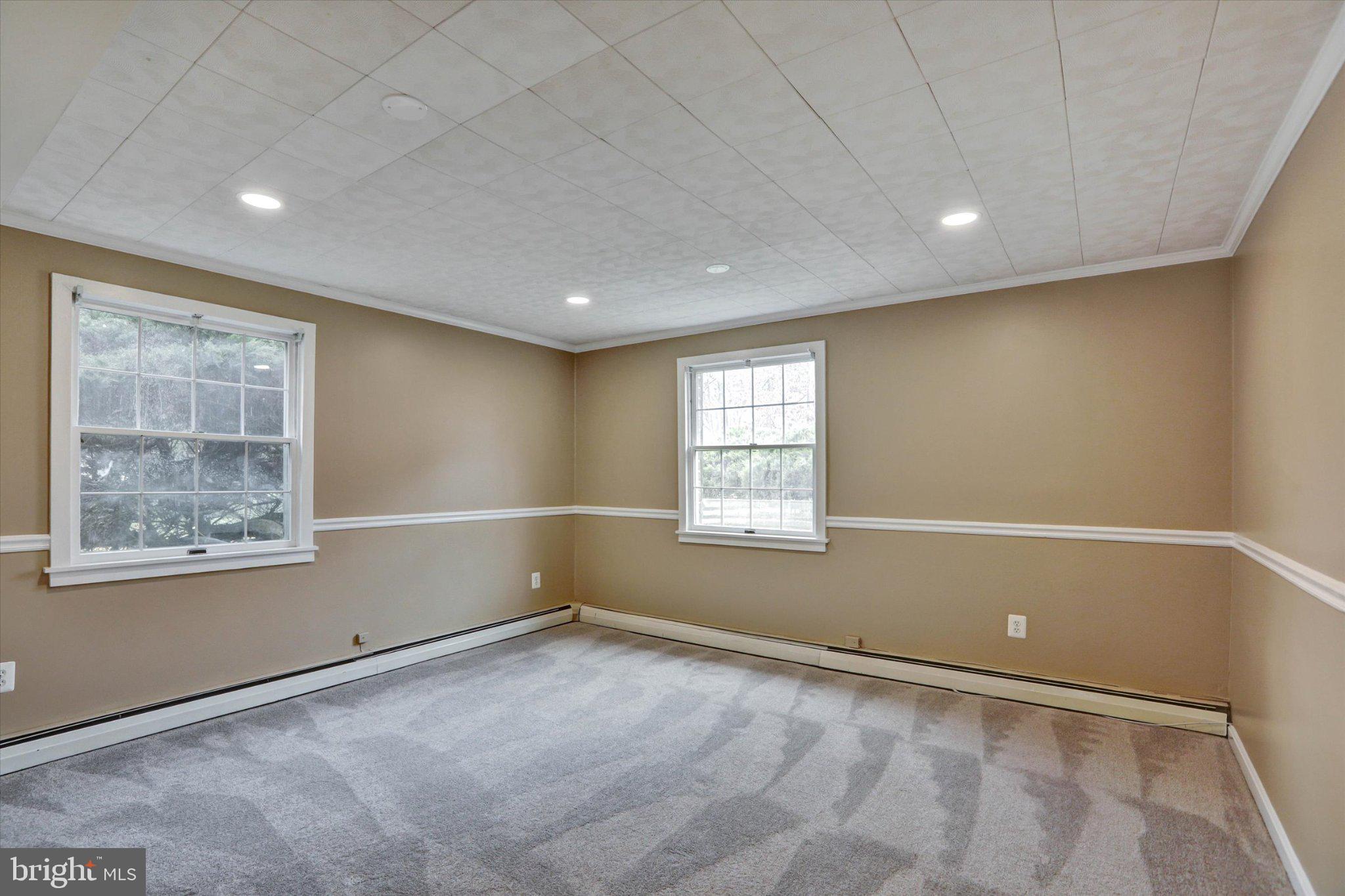 HARBOR HILLS - Residential