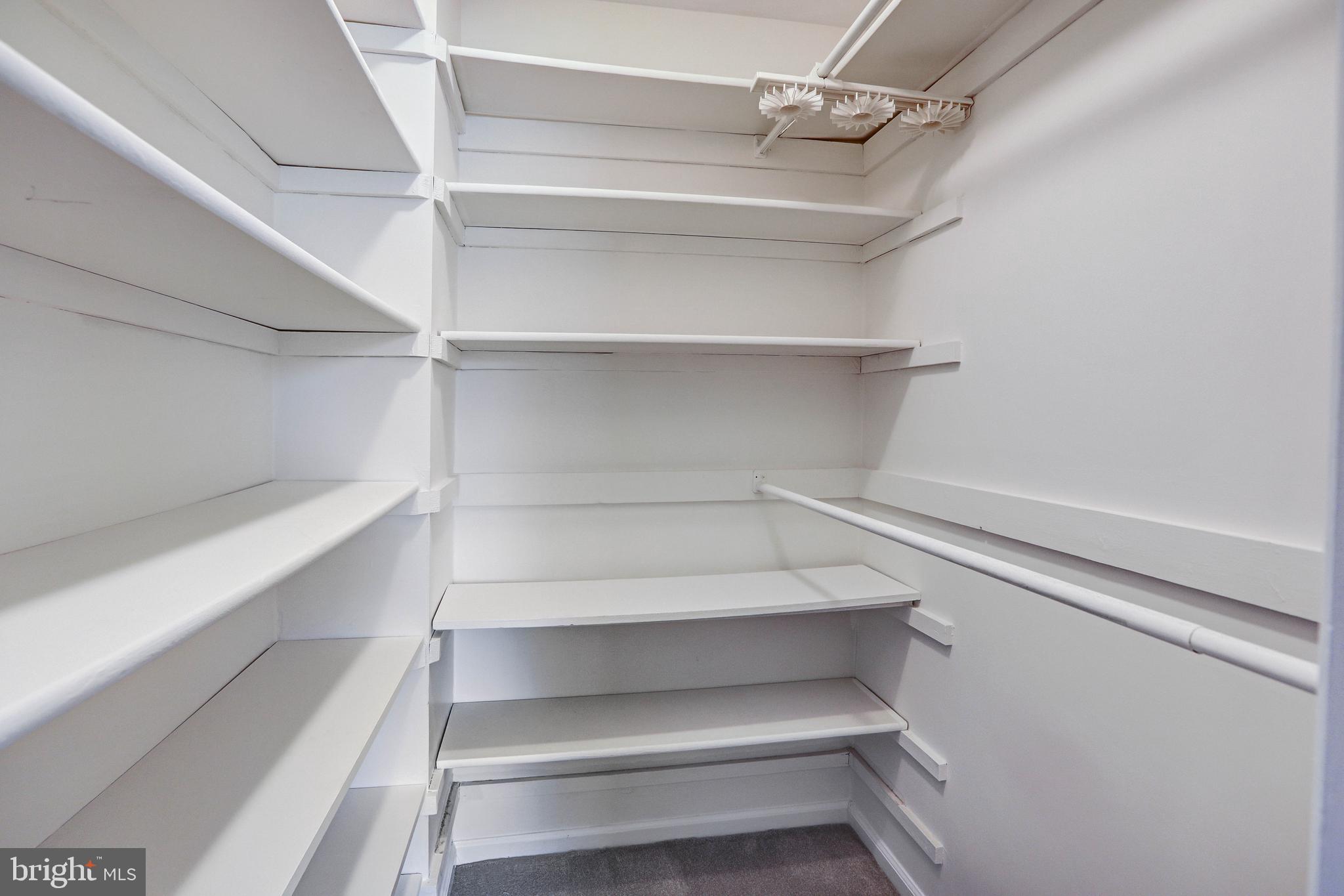 HARBOR HILLS - Residential