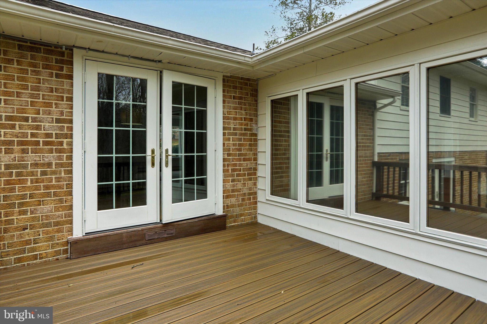 HARBOR HILLS - Residential