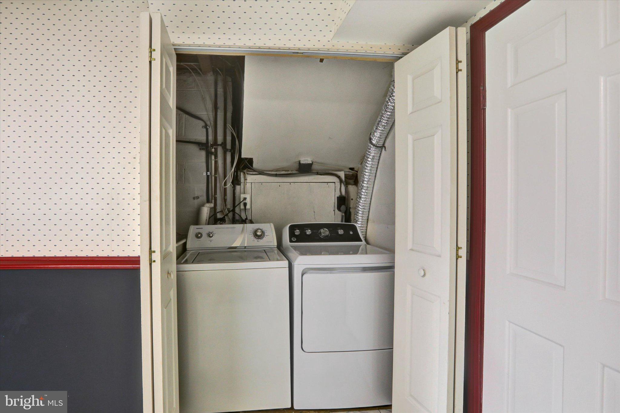 HARBOR HILLS - Residential