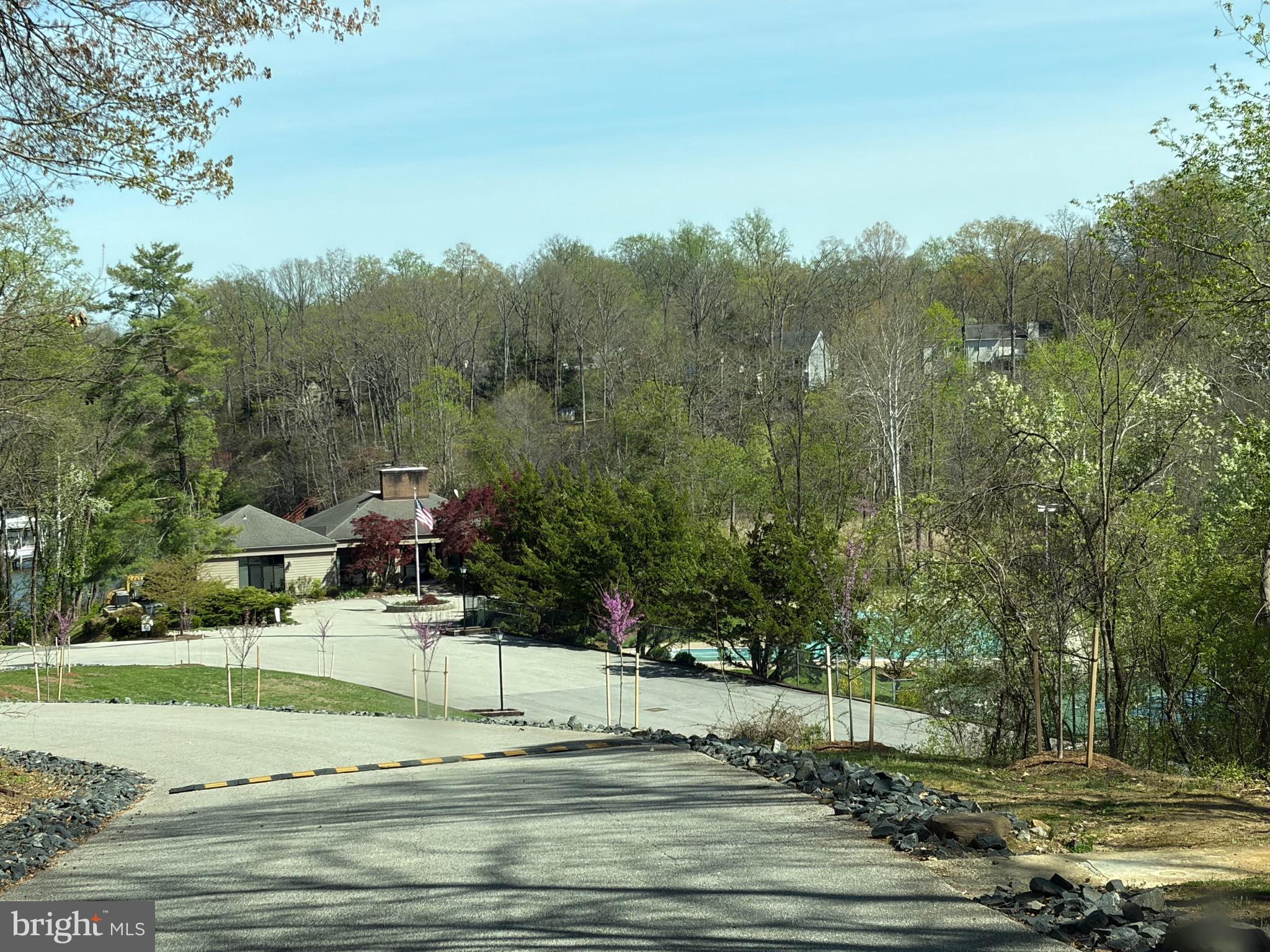 HARBOR HILLS - Residential