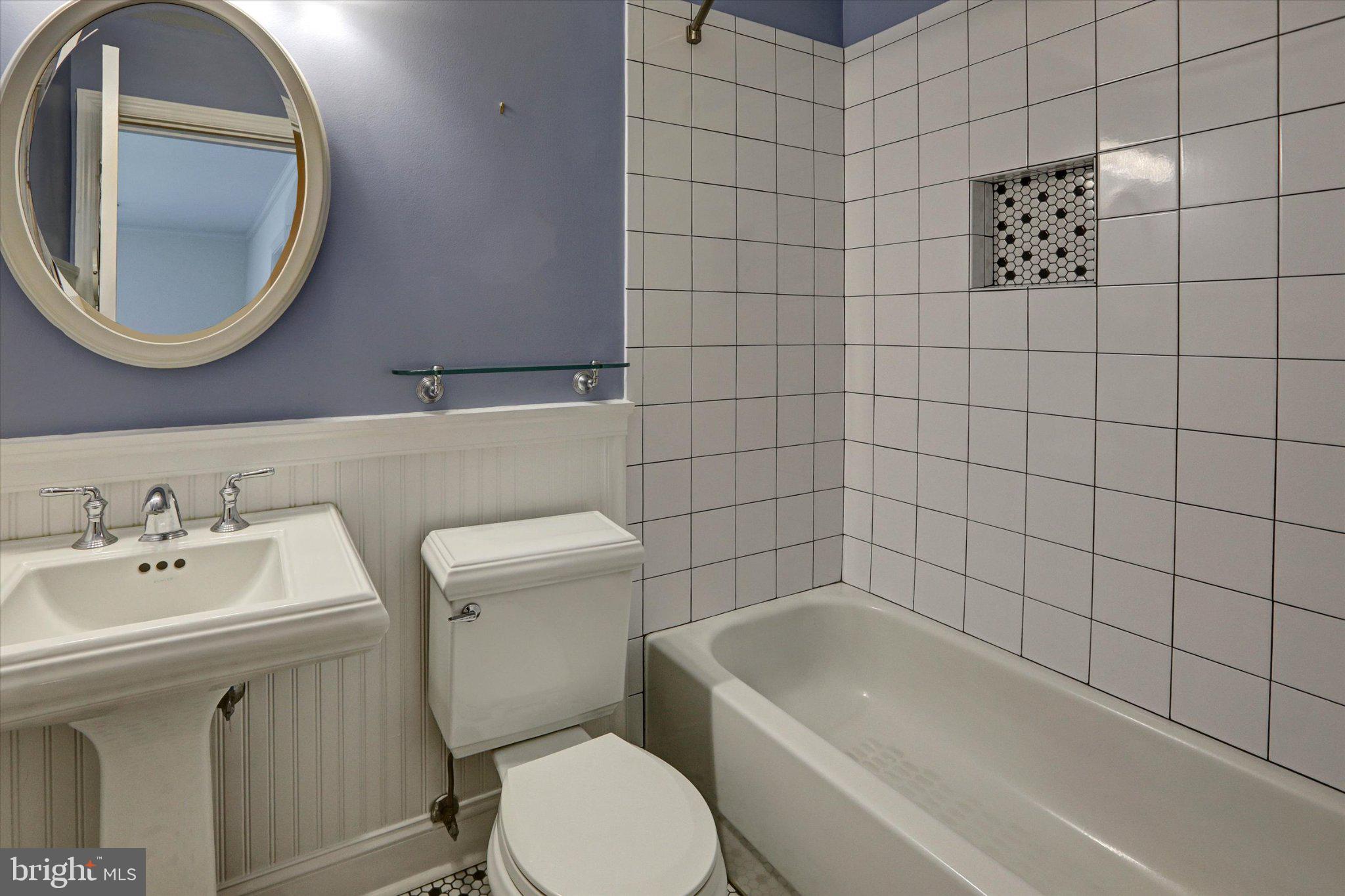 HARBOR HILLS - Residential