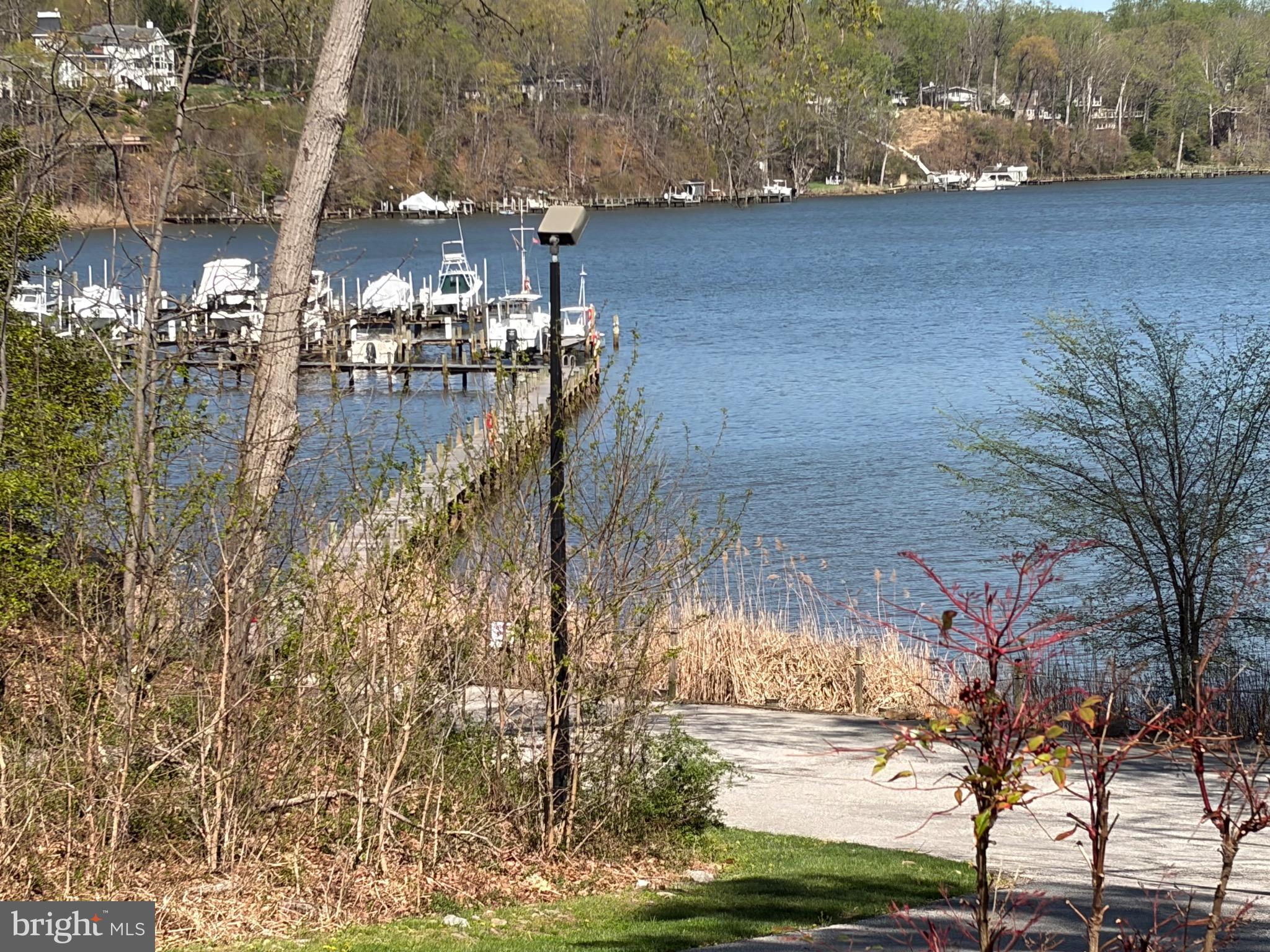 HARBOR HILLS - Residential
