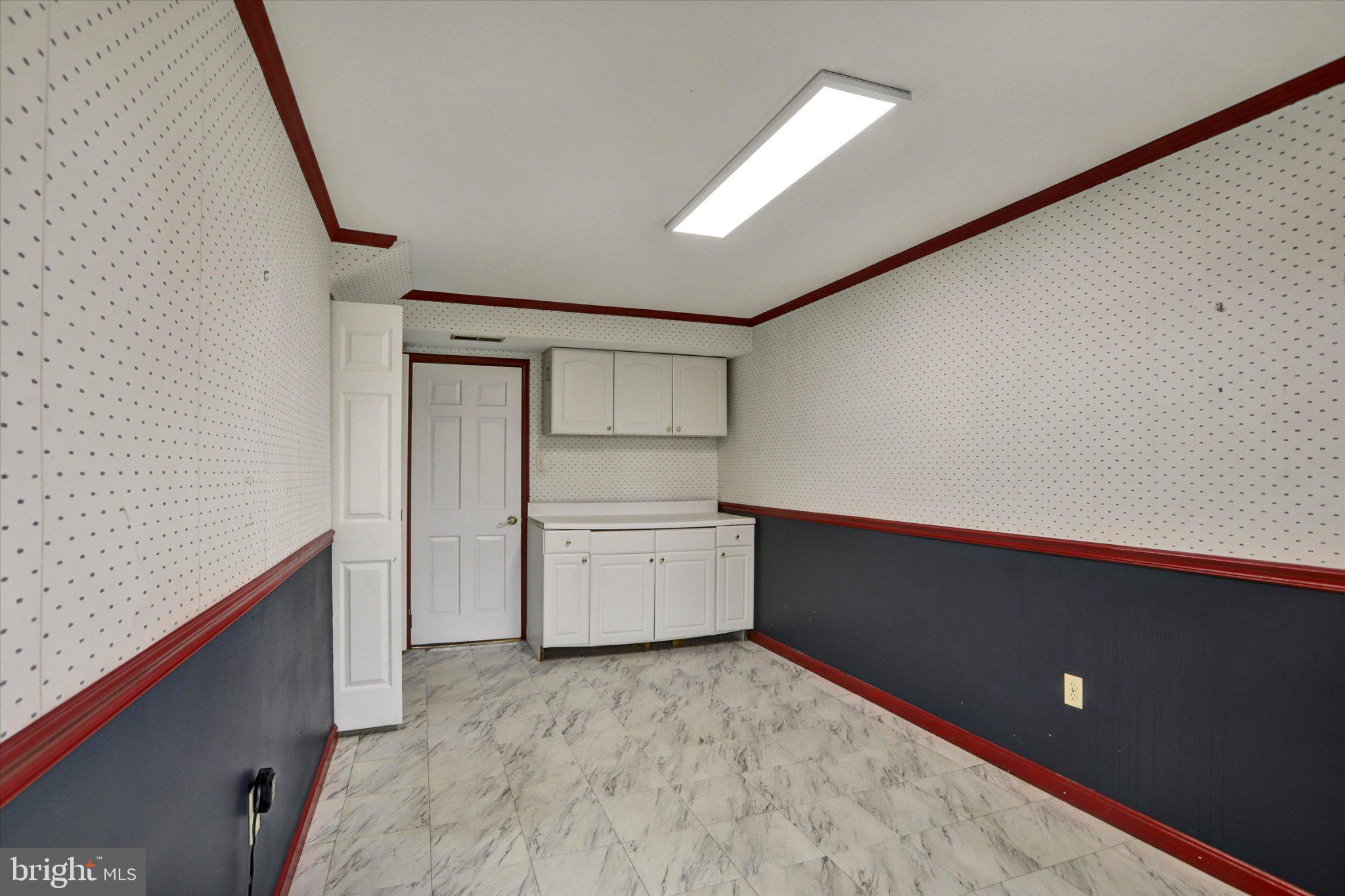 HARBOR HILLS - Residential