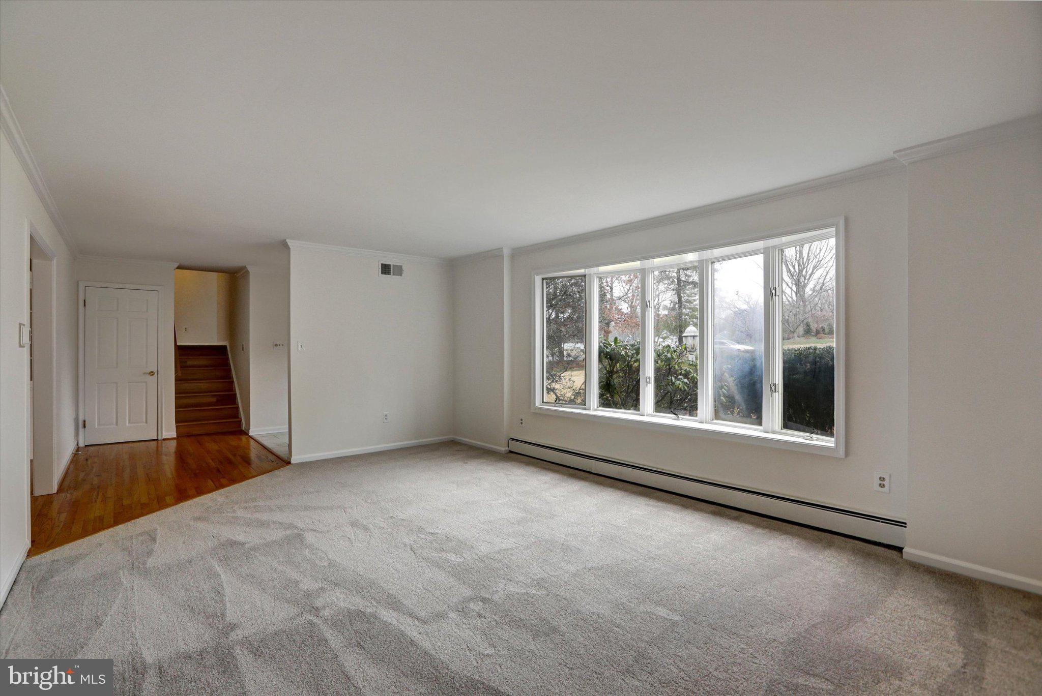 HARBOR HILLS - Residential