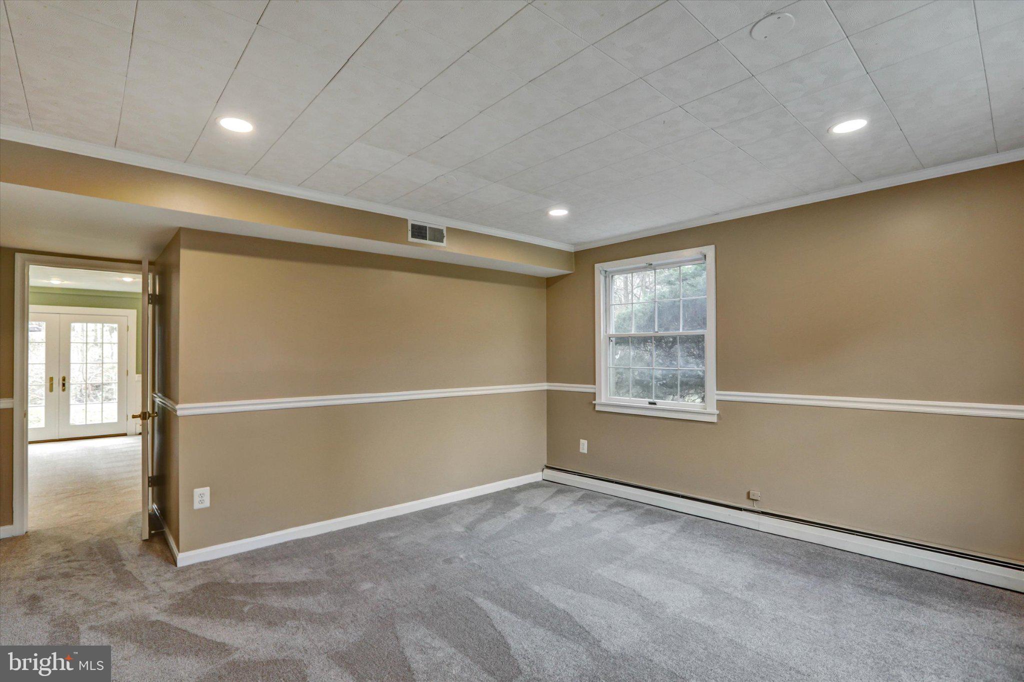 HARBOR HILLS - Residential