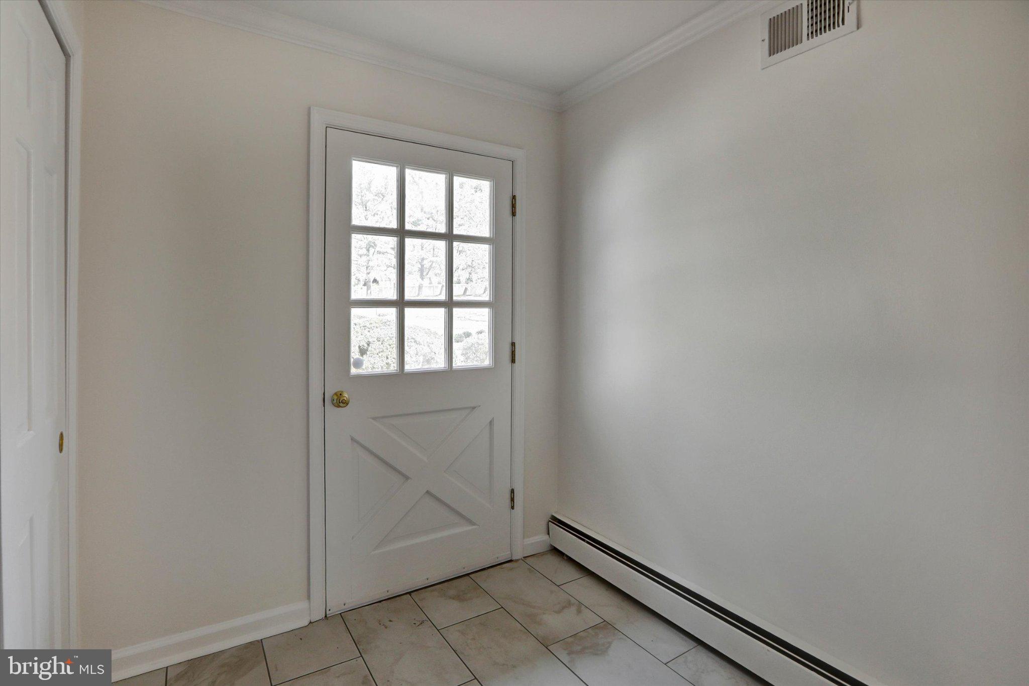 HARBOR HILLS - Residential