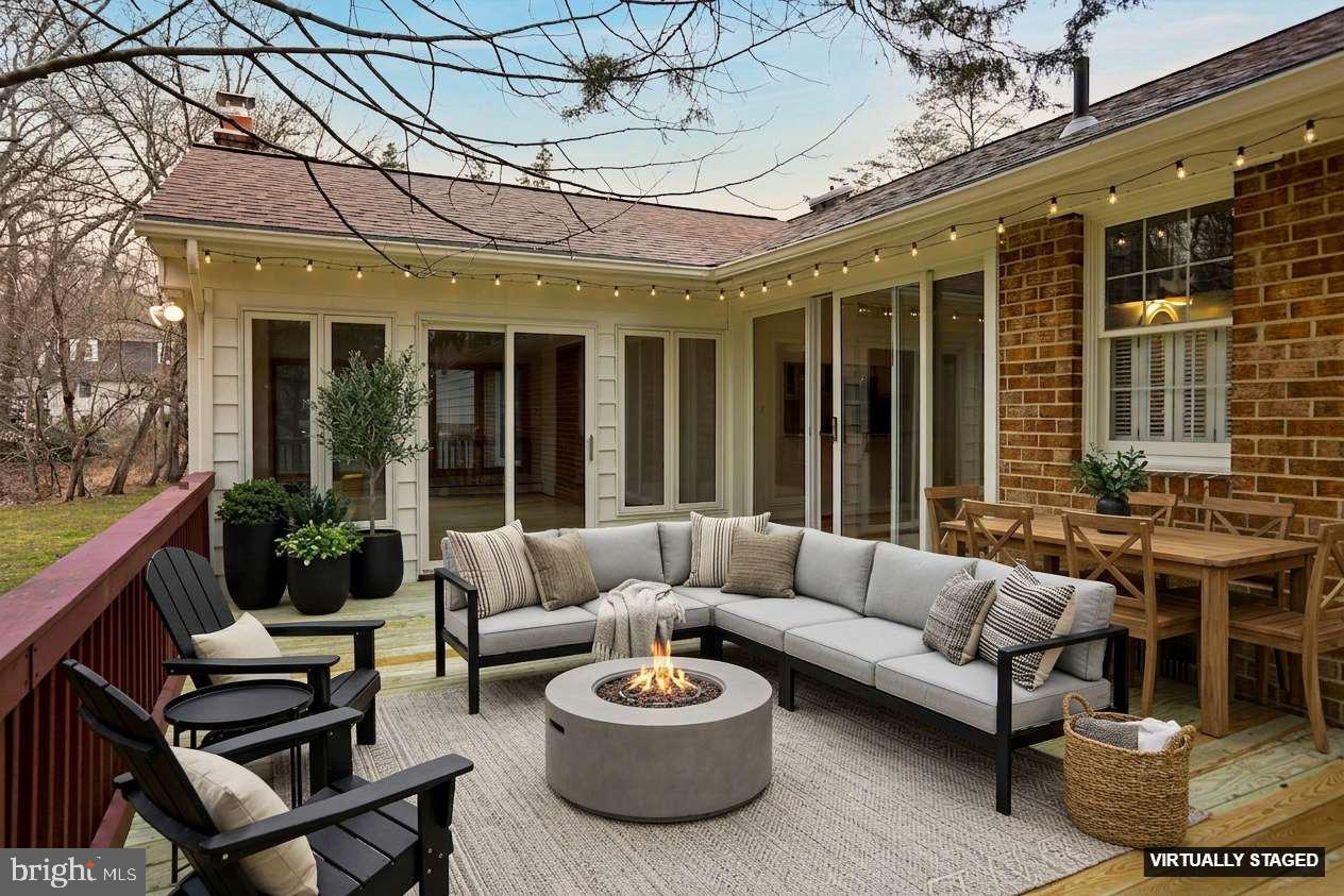 HARBOR HILLS - Residential