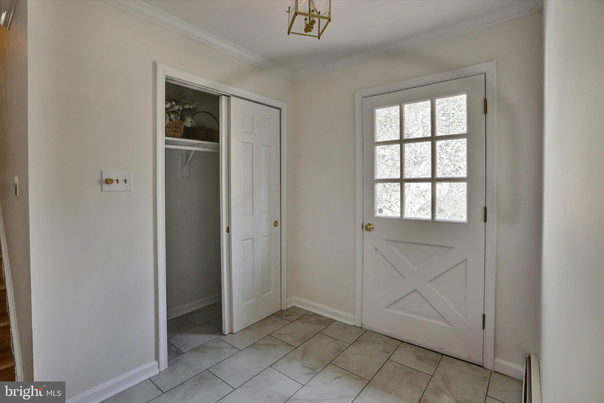 HARBOR HILLS - Residential