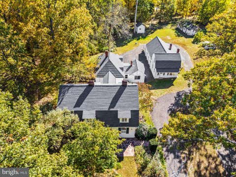 Homes For Sale - 4561 Weston Road<br/> WARRENTON, VA 20187